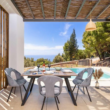 Mellamare Luxury Suites Athánion 외부 사진