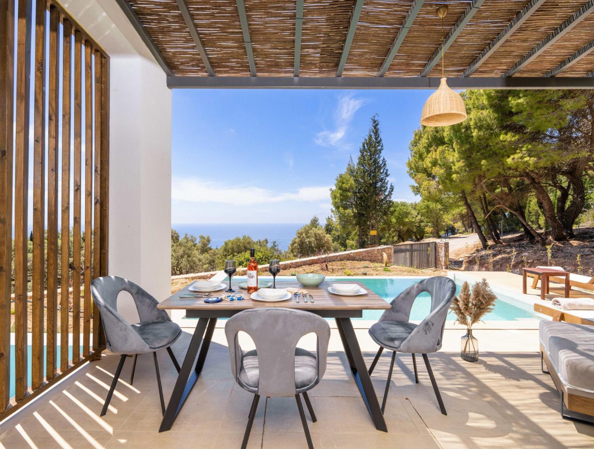Mellamare Luxury Suites Athánion 외부 사진